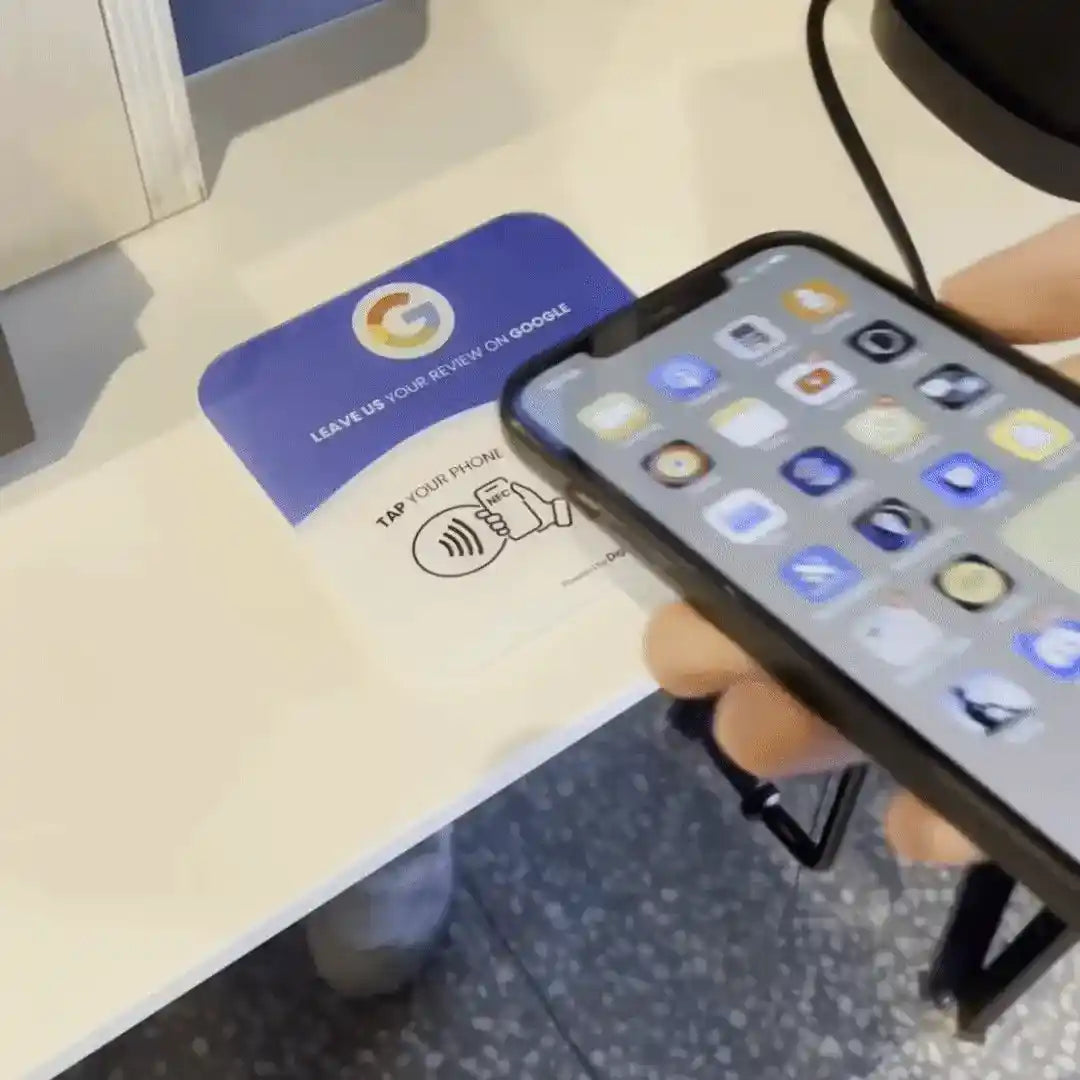 SnapReview plate in use